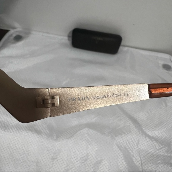 PRADA Rare Vintage Women’s Sunglasses - Picture 8 of 13